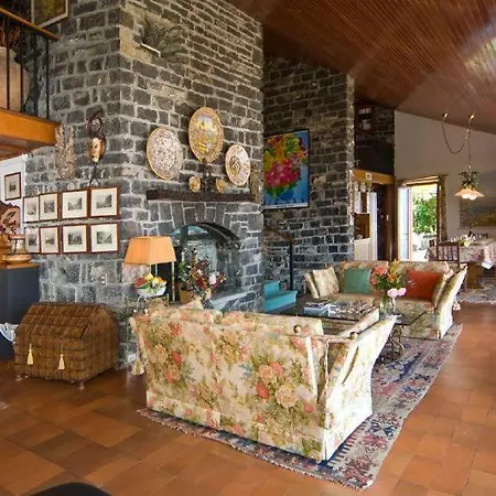 וילה Sleeps 6 Pool Wifi Civenna